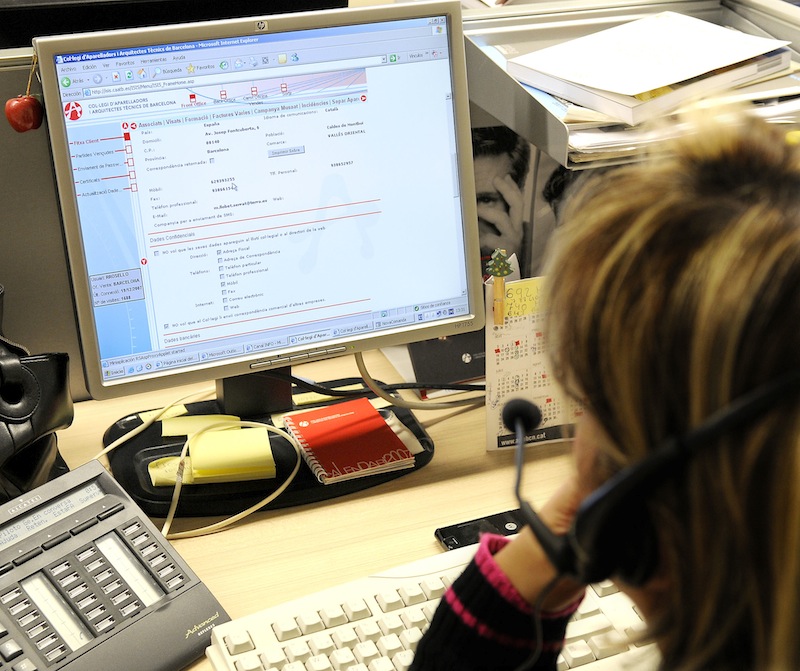 El centre d’atenció telefònica del CAATEEB